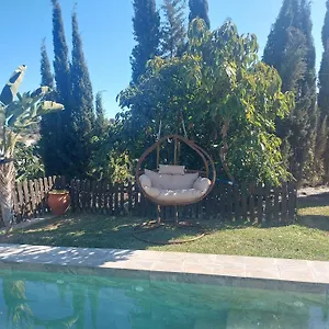 Aguacate Con Apto Villa